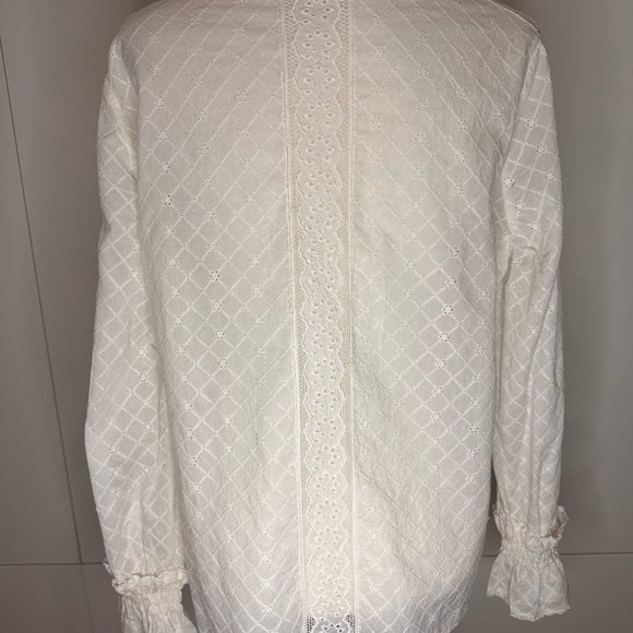 COACH Blouse  dentelle classique et romantique crème - Picture 2 of 12
